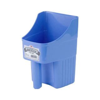 3 Quart Enclosed Feed Scoop - Pittsboro Feed