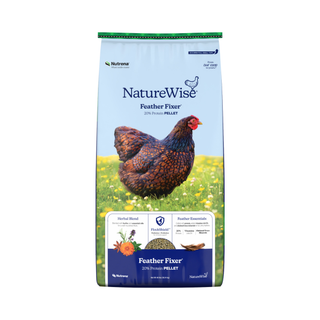 Nutrena NatureWise Feather Fixer 20% Chicken Feed