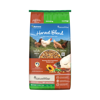 Nutrena NatureWise Harvest Blend Chicken Feed