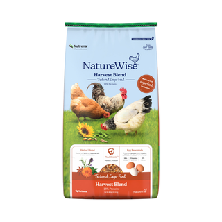 Nutrena NatureWise Harvest Blend Chicken Feed