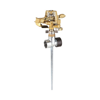 Pulsating Sprinkler with Spike - Pittsboro Feed