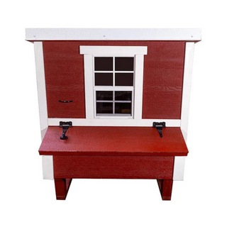 Medium Chicken Coop - Pittsboro Feed