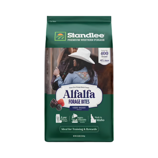 Standlee Very Berry Alfalfa Forage Bites Horse Treats