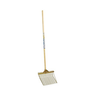 Metal DuraFork Bedding Pitch Fork - Pittsboro Feed