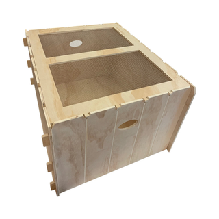Chick Brooder Box with Screened Top